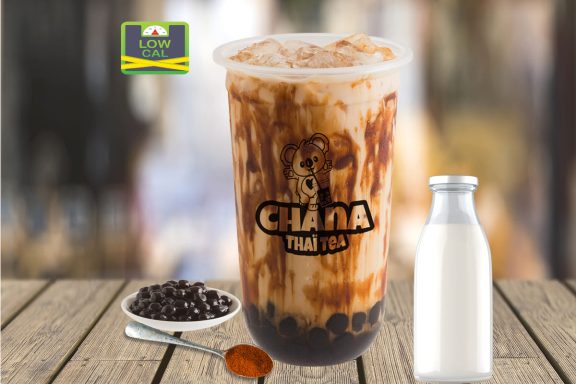 Bubble tea artisanal aux perles de tapioca chez Chana Poke Thaï