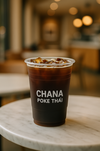 Café thaï glacé servi à emporter à Gif-sur-Yvette